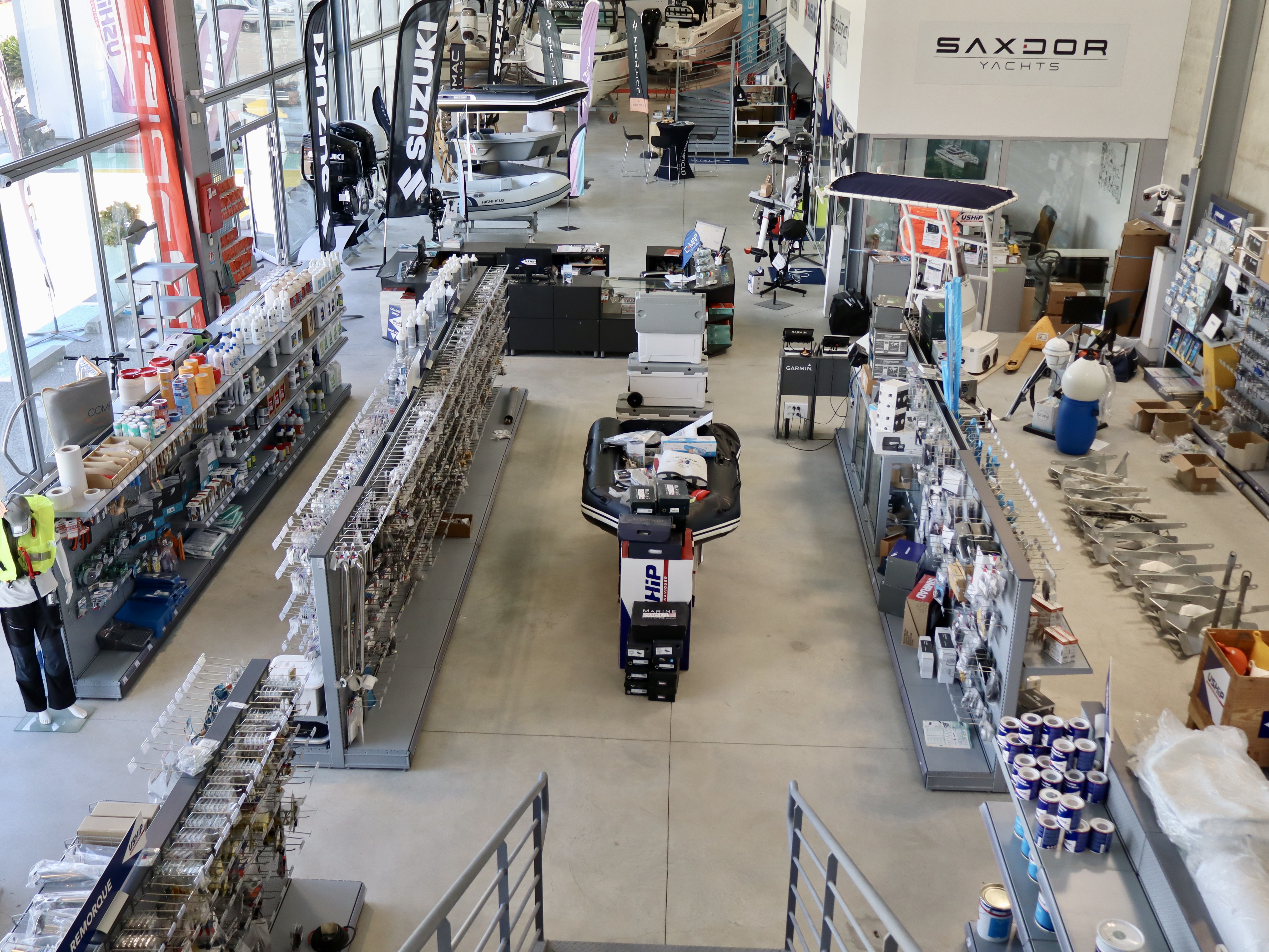 Magasin Uship - UNI Bateaux - Ajaccio, Corse