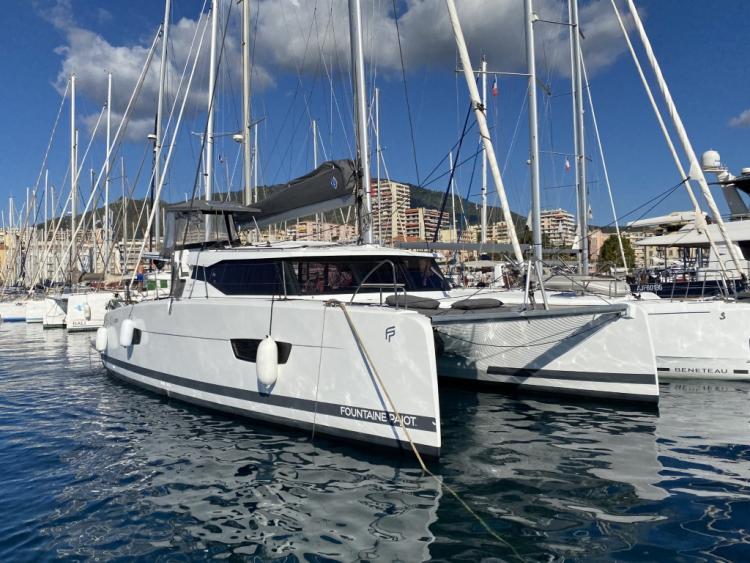 Fountaine Pajot Isla 40