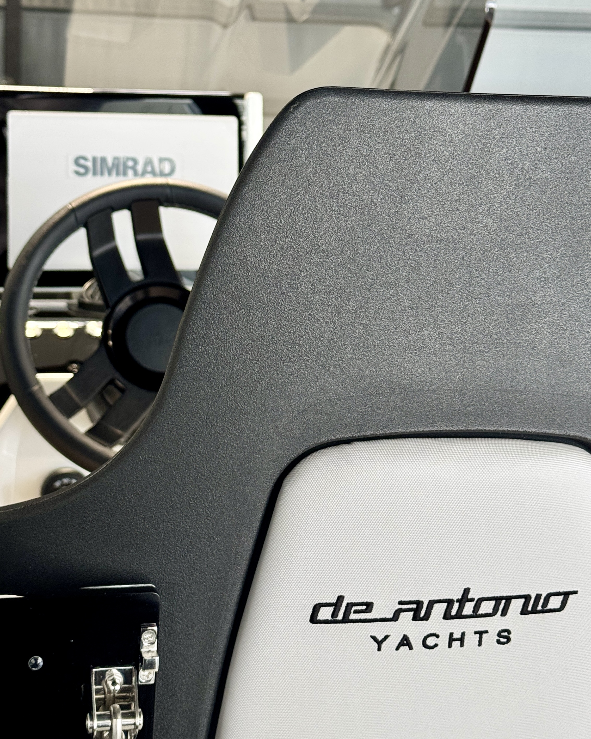 Showroom - UNI Bateaux - Ajaccio, Corse